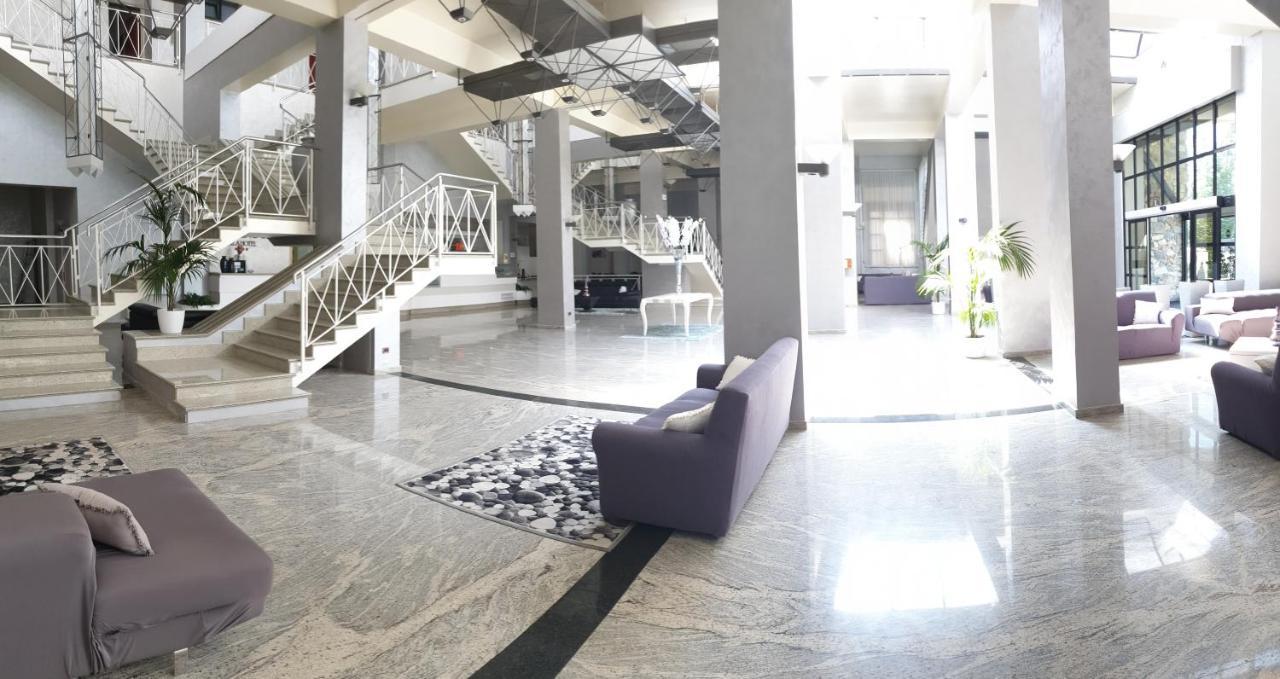 Palahotel Vallenoce Decollatura المظهر الخارجي الصورة